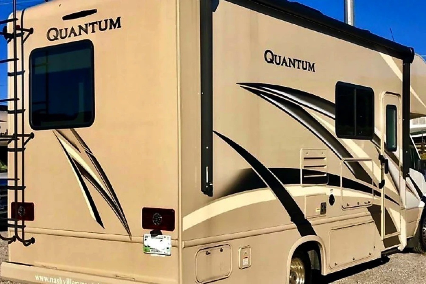 RV-Rentals in Phoenix, AZ - 2019 Class-C Coachmen Km24 ...