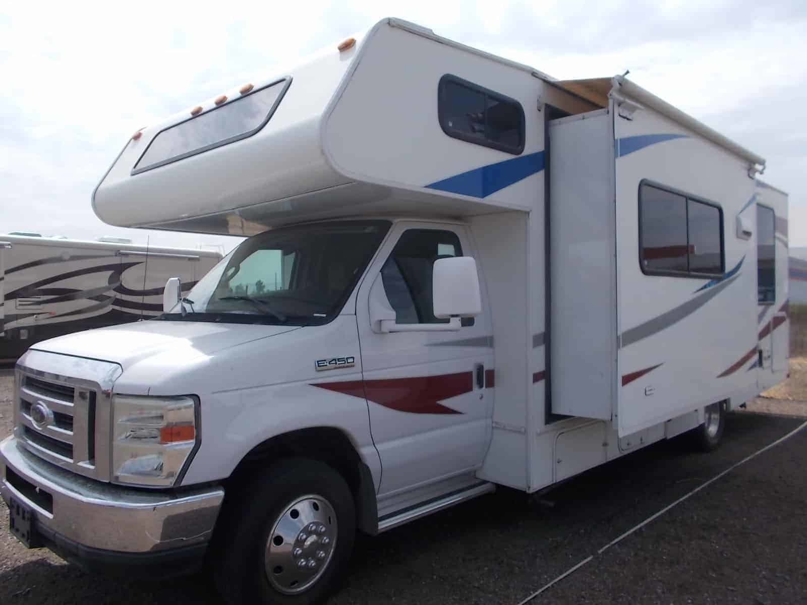 RV-Rentals in Phoenix, AZ - 2012 Class-C Coachmen ...