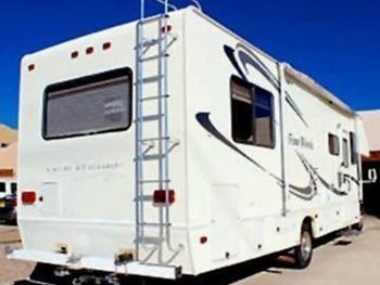 2003 Ford Winds - Class C RV on RVnGO.com