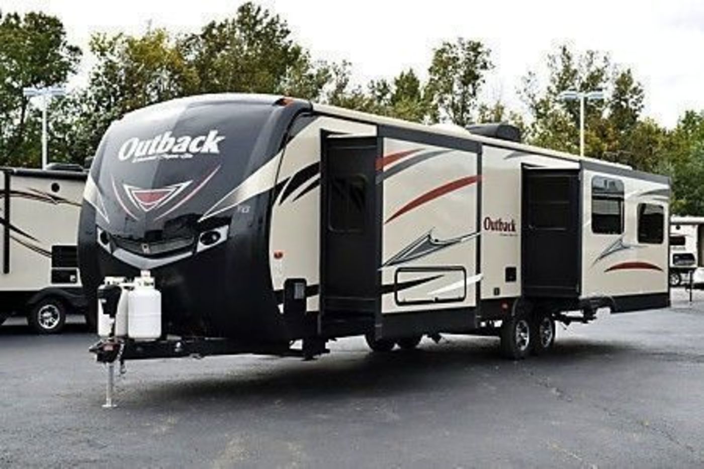 RV Rentals in Winthrop, MN 2016 TravelTrailer Keystone Outback