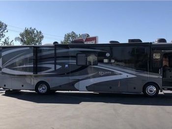2008 Fleetwood Discovery - Class A RV on RVnGO.com