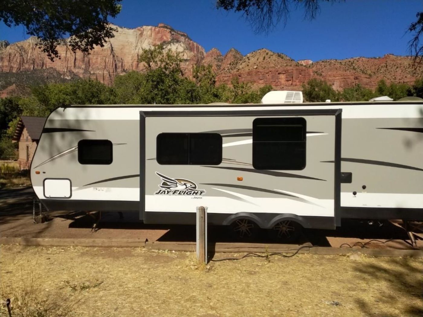 30' travel trailers