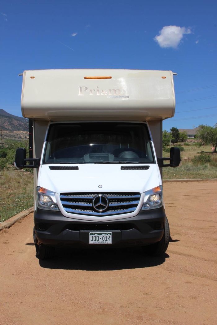RV Rentals in Colorado Springs, CO 2019 ClassB