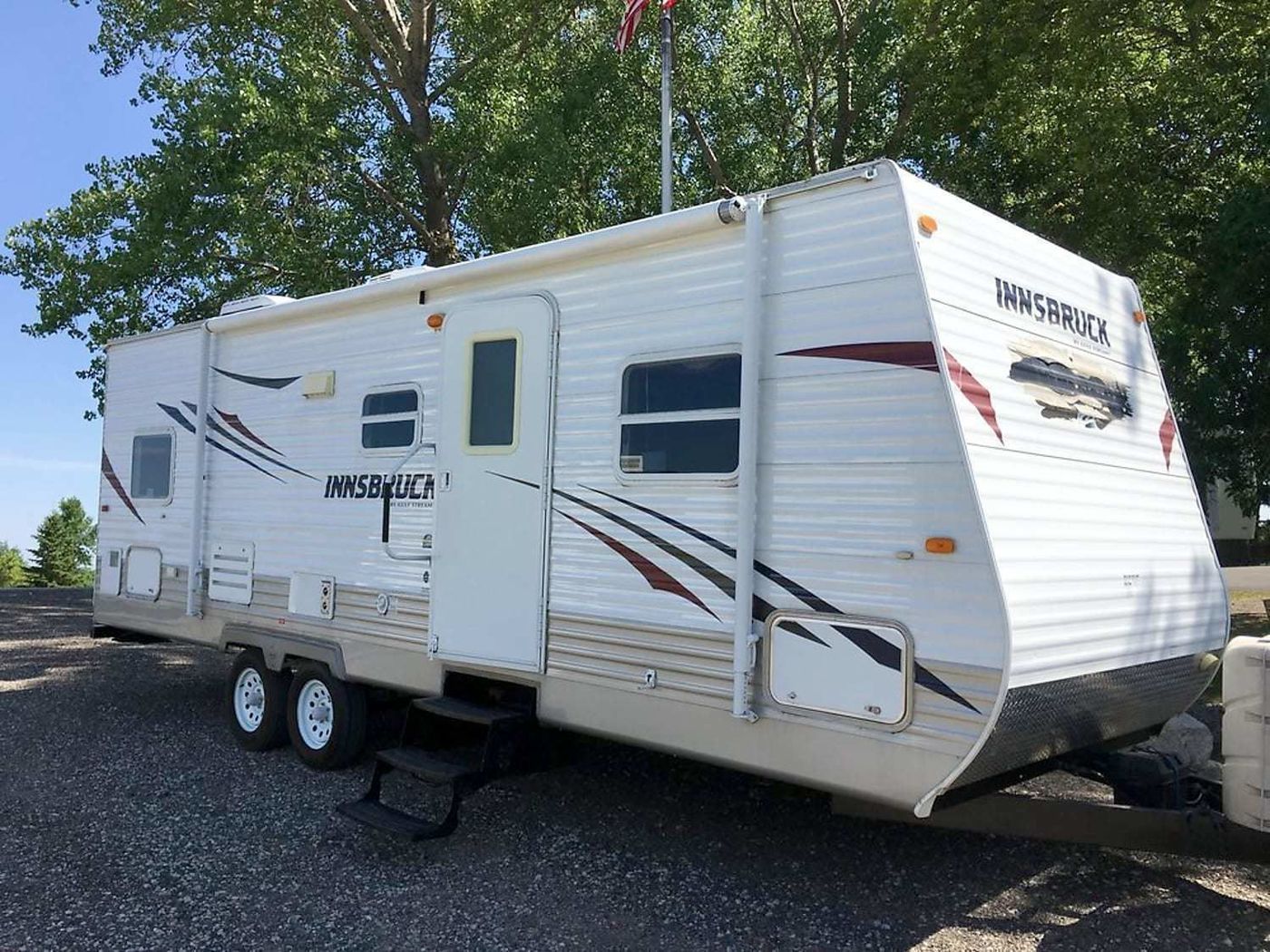 RV Rentals in Buffalo, MN 2010 TravelTrailer Gulfstream Innsbruck