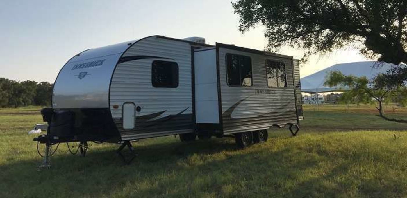 Rv Rentals In Austin Tx 17 Travel Trailer Gulfstream Innsbruck 268bh Near Rvngo