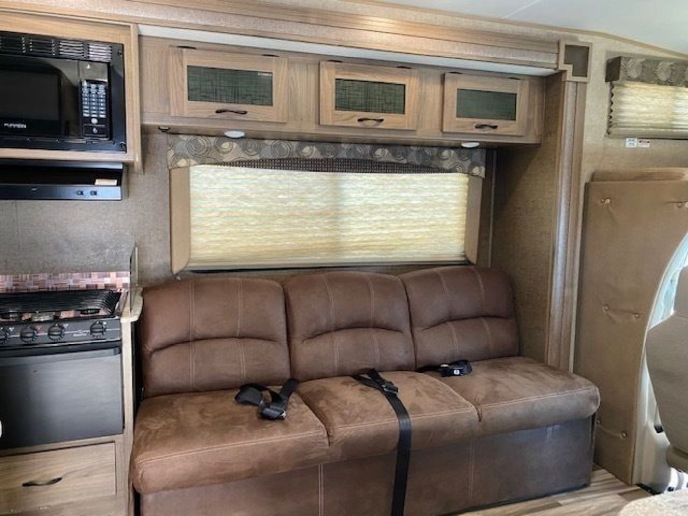 RV Rentals in Rockwall, TX - - 2018 Class-C Forest-River ...