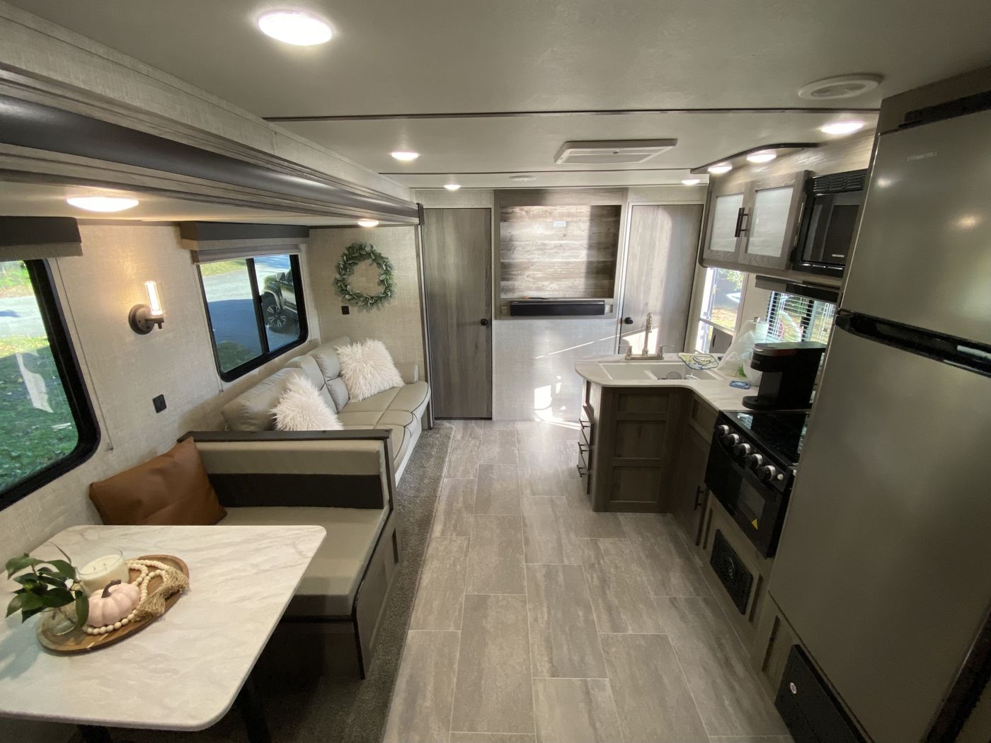 RV Rentals in Atlanta, GA - - 2021 Travel-Trailer Gulf-Stream Enlighten