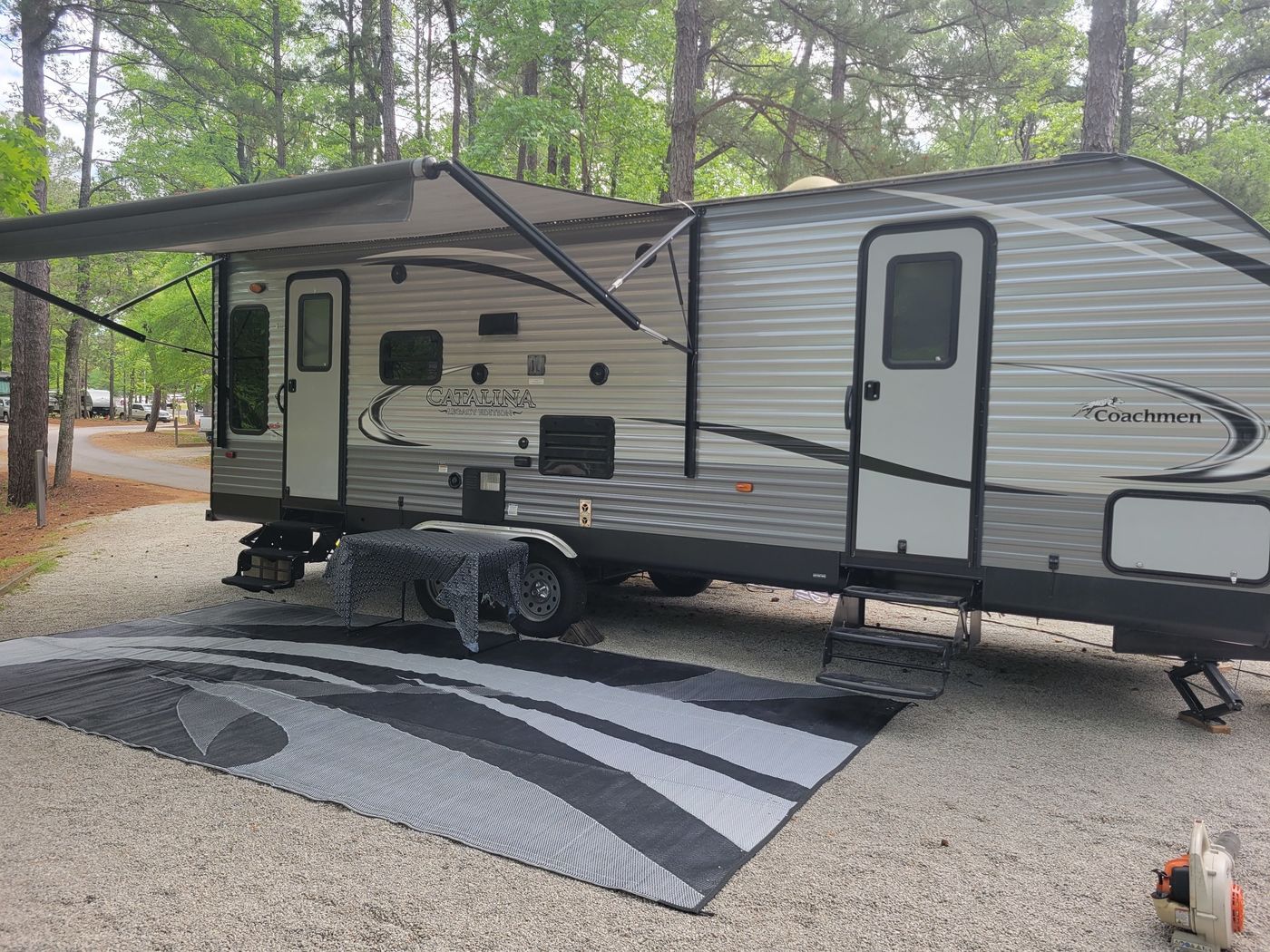 RV Rentals in Conyers, GA 2016 TravelTrailer Coachmen Catalina