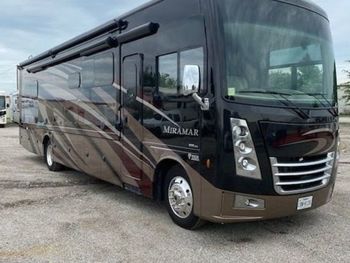 2018 Thor Motor Coach Miramar - Class A RV on RVnGO.com
