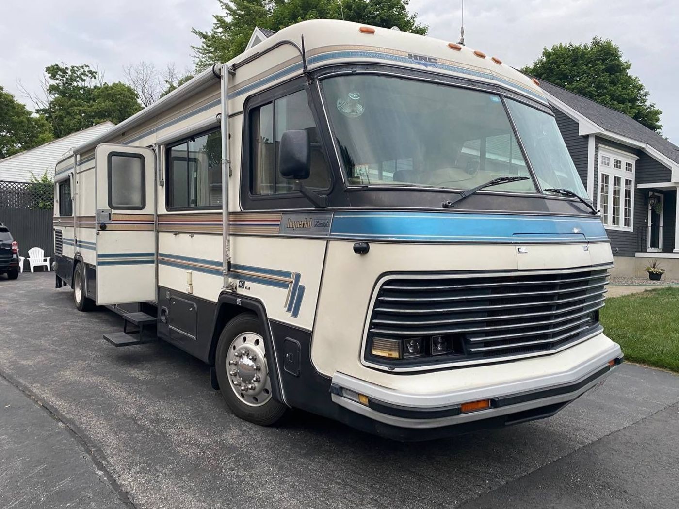 RV Rentals in Westborough, MA 1987 ClassA HolidayRambler Imperial