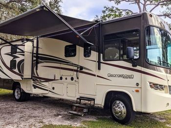 2017 Forest River Georgetown 364TS - Class A RV on RVnGO.com