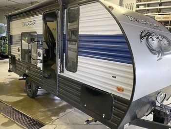 2021 Cherokee  16FQ - Travel Trailer RV on RVnGO.com