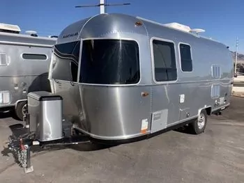 2019 Airstream Sport 22ft - Travel Trailer RV on RVnGO.com