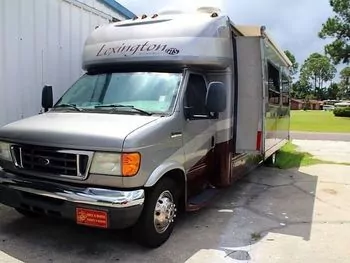 2007 Forest River Lexington - Class C RV on RVnGO.com