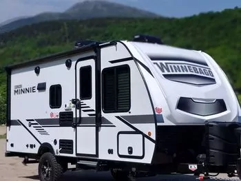 2021 Winnebago Micro Minnie 1700 BH - Travel Trailer RV on RVnGO.com