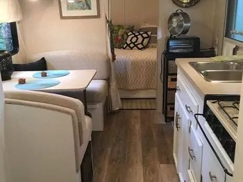 2000 Coachmen Catalina - Travel Trailer RV on RVnGO.com