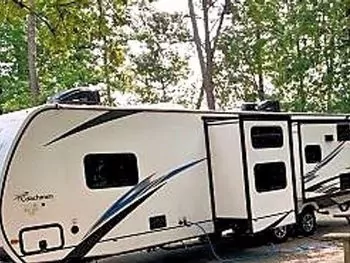 2020 Coachmen Freedom Express Liberty - Travel Trailer RV on RVnGO.com