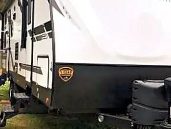 2021 Dutchmen Kodiak Ultra Lite - Travel Trailer RV on RVnGO.com