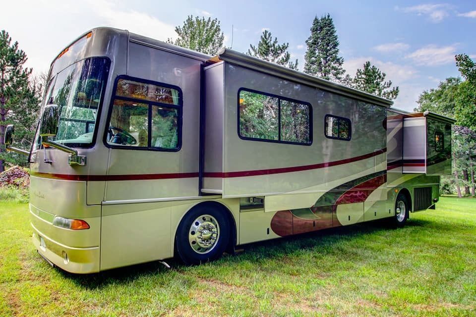 2007  Alpine Coach Limited