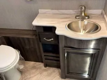 2009 Fleetwood Bounder - Class A RV on RVnGO.com