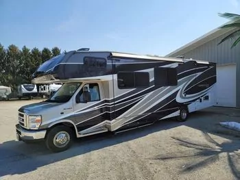 2021 Coachmen 2021 Coachmen Leprechaun - Class C RV on RVnGO.com