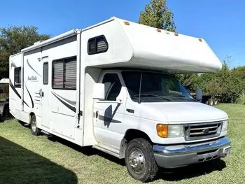 2005 Thor Motor Coach Four Winds - Class C RV on RVnGO.com