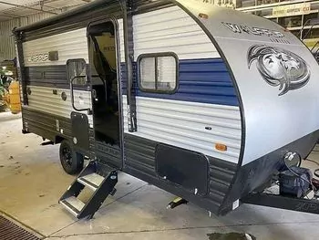 2022 Cherokee 16BHS - Travel Trailer RV on RVnGO.com