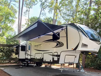 2020 Grand Design REFLECTION 368BHS - Fifth Wheel RV on RVnGO.com