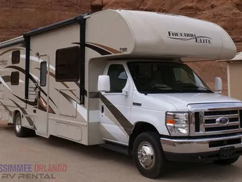 2020 Thor Freedom Elite 30FE - Class C RV on RVnGO.com