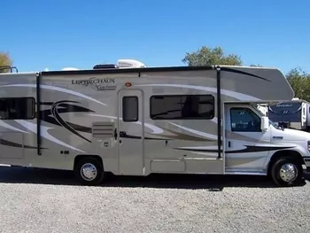 2015 Coachmen Leprechaun - Class C RV on RVnGO.com