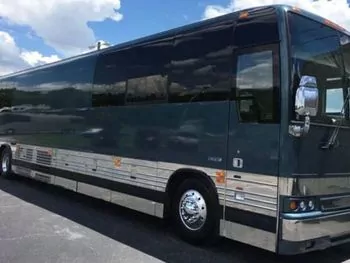 2020 Prevost 12 BUNK - Class A RV on RVnGO.com