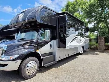 2022 Nexus Wraith 35W Bunkhouse - Class C RV on RVnGO.com