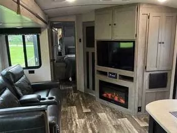 2020 Keystone Rv outlander - Toy Hauler RV on RVnGO.com