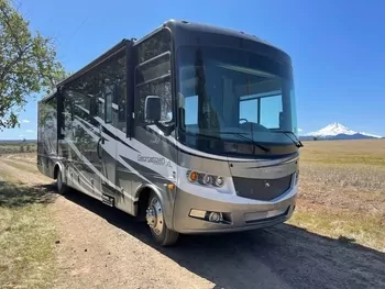 2013 Georgetown LX - Class A RV on RVnGO.com