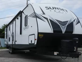 2020 CROSS ROADS  SUNSET TRAIL SS331BH - Travel Trailer RV on RVnGO.com