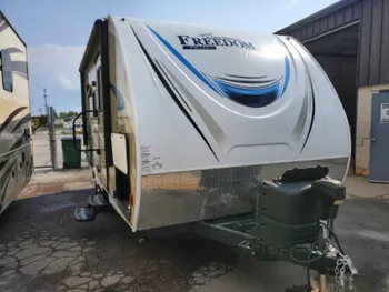 2020 Coachmen FREEDOM EXPRESS 20BHS - Travel Trailer RV on RVnGO.com