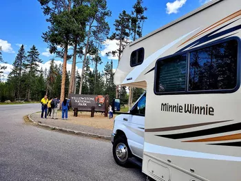 2019 Winnebago Minnie Winnie - Class C RV on RVnGO.com