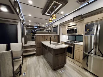 2021 Other Paradigm - Fifth Wheel RV on RVnGO.com