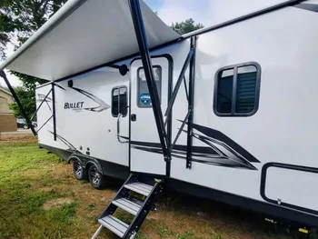 2021 Keystone Bullet 273BHS - Travel Trailer RV on RVnGO.com