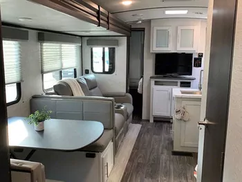 2021 Keystone Bullet 287QBS - Travel Trailer RV on RVnGO.com