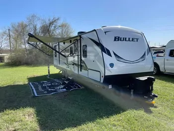 2022 Keystone Bullet 287QBS - Travel Trailer RV on RVnGO.com