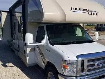 2018 Thor Motor Coach Freedom Elite - Class C RV on RVnGO.com