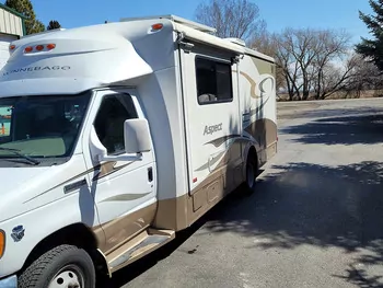 2007 Winnebago Aspect 26A - Class C RV on RVnGO.com