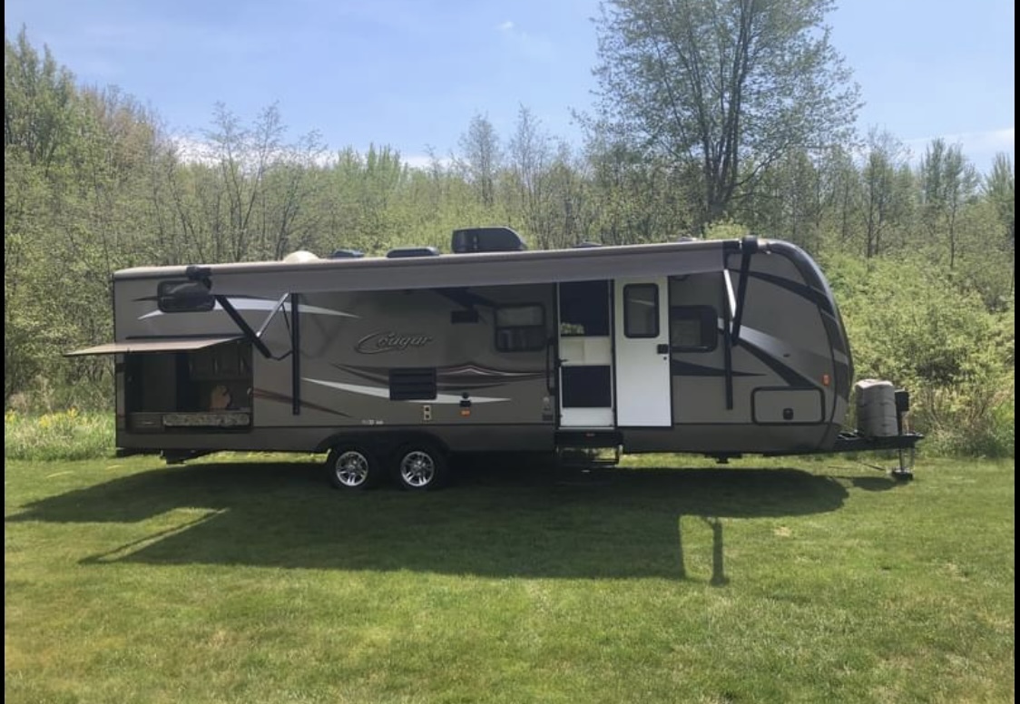 Keystone Cougar Bunkhouse with Outdoor Kitchen