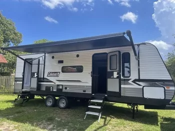 2022 Coleman Lantern 263BH - Travel Trailer RV on RVnGO.com
