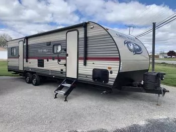 2018 Cherokee 27RR - Toy Hauler RV on RVnGO.com