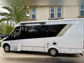 2022 Airstream TOMMY BAHAMA INTERSTATE 24GT - Class B RV on RVnGO.com