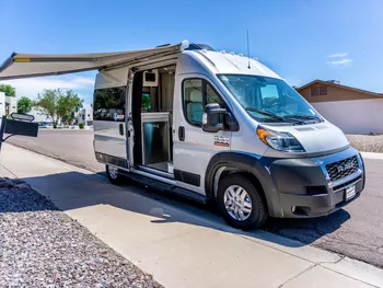 2022 Thor Motor Coach Rize 18M - Class B RV on RVnGO.com