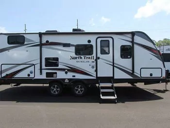 2022 Heartland 24BHS North Trail - Travel Trailer RV on RVnGO.com