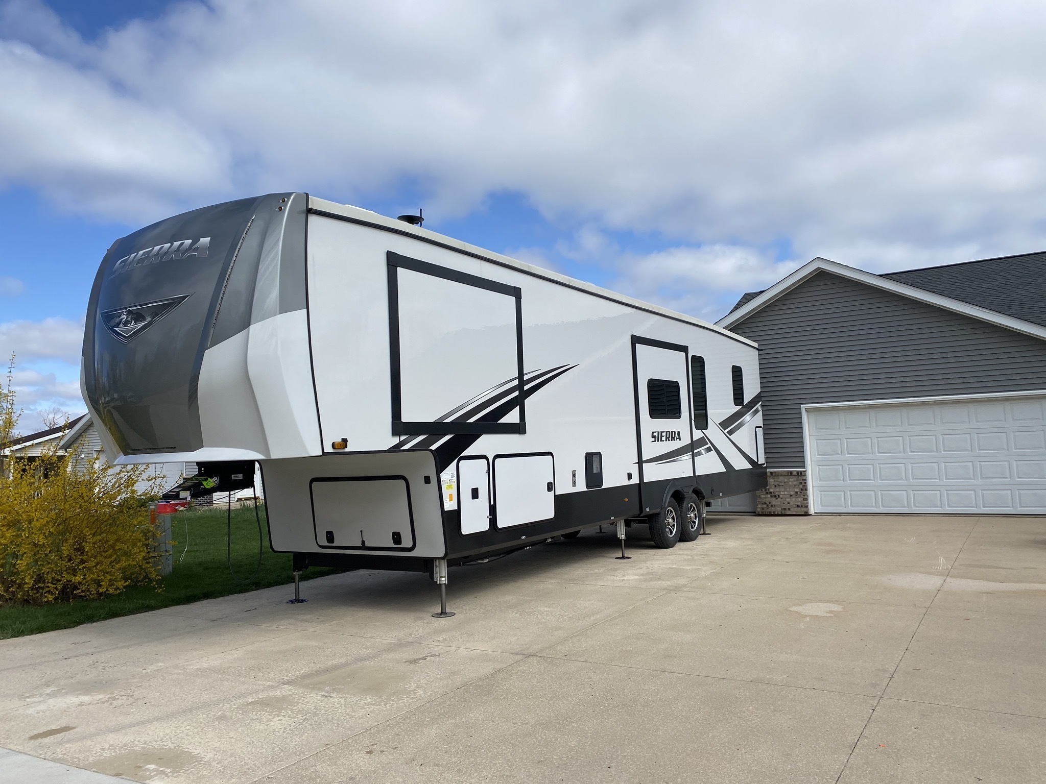 2021 Forest River RV Sierra 39BARK